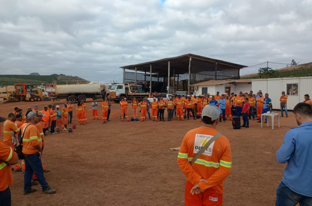 Construção engata oitavo mês seguido de saldo positivo na criação de empregos