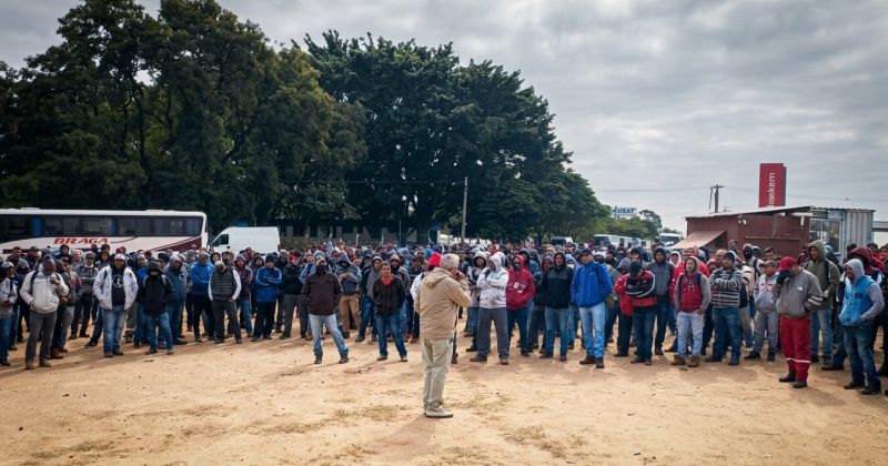 Após greve de 16 dias, trabalhadores/as da Replan conquistam vitória histórica